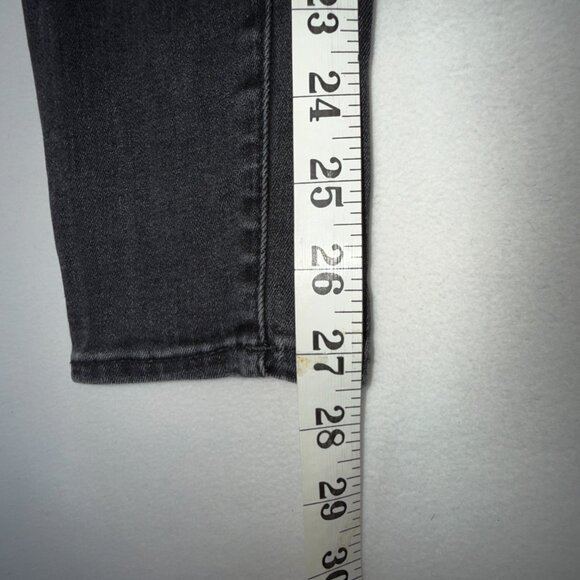 True Religion Women's Halle Mid Rise Super Skinny Patched Jeans 31 Peace Sign - Picture 16 of 16